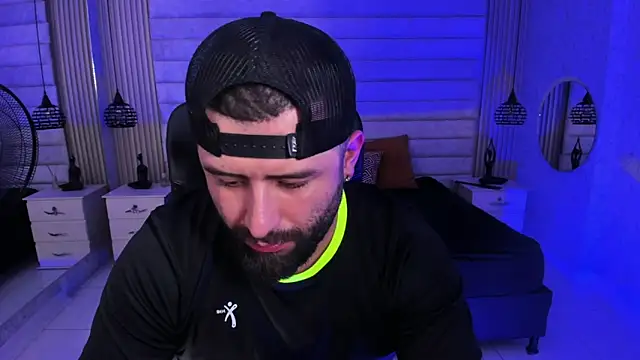 Czat XXX na żywo – jhon_bear03