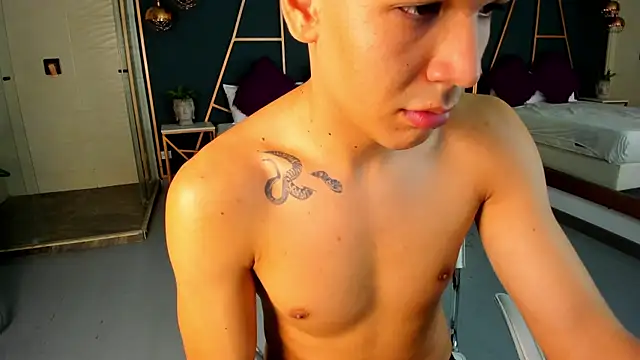Apolo_Jackson webcam show