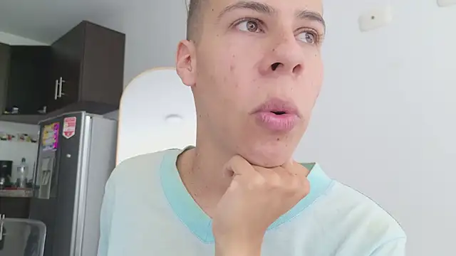 grey___27's Live XXX Chat