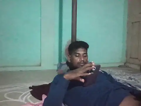Chatroom XXX en direct de Tamilgud23