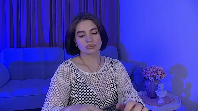 AdrianaToress' Live XXX Chat