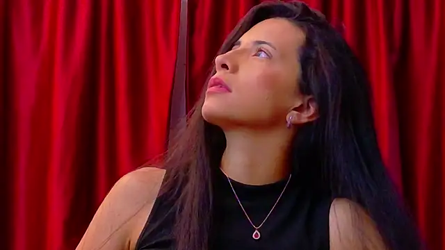amabel_zambrano's Live XXX Chat