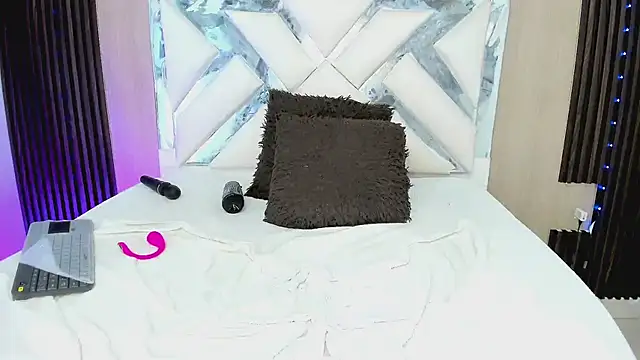 miiaferrer's Live XXX Chat