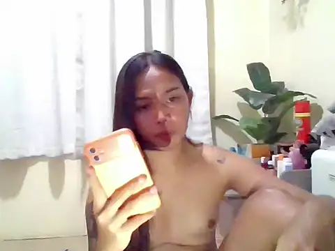 LOVELYMAYUMIE Adlı Modelin Web Kamerası Şovu