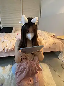 _xiaoxinxin_ 即時 XXX 聊天