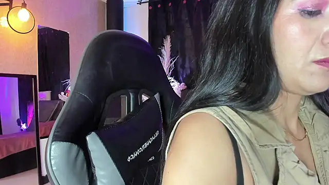 Vicky_Angeel's Live XXX Chat