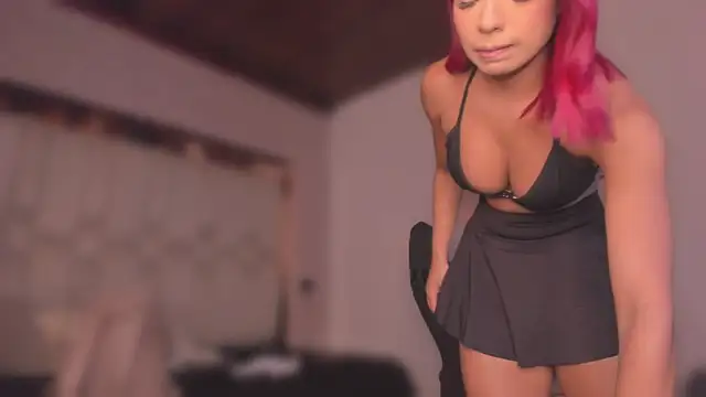 Chatroom XXX en direct de Emmily_Savage