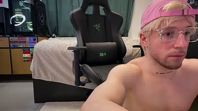 killa2053 Adlı Modelin Canlı XXX Sohbeti