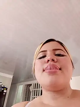 Sara_y_Amy's Live XXX Chat