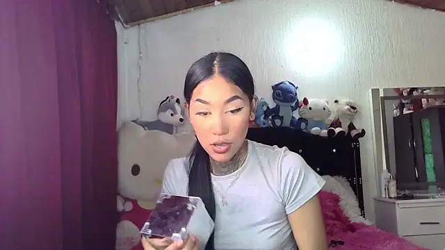 lyam_ebony_'s Live XXX Chat