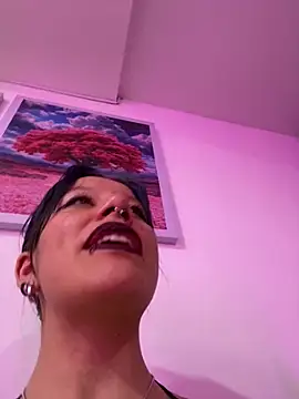 Levii_Tatoo's Live XXX Chat