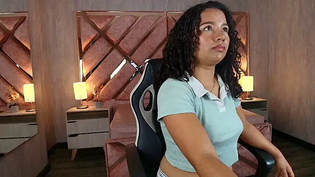 TamaraaHoney live XXX chat