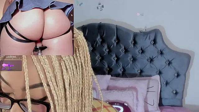 Živý XXX chat conny__curly