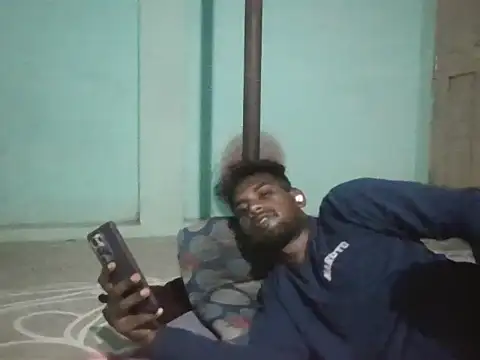 Webkamerová show Tamilgud23