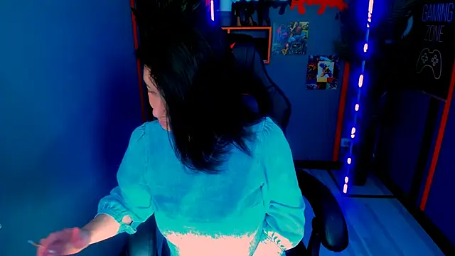 AnaMills Chat XXX in diretta