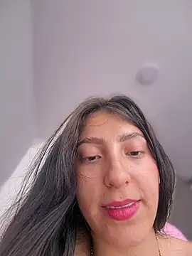 Czat XXX na żywo – _QaraH