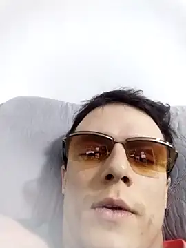 RAFAELQUINTEROSCAVALHEI's Webcam Show