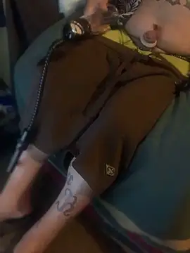 Ldnick69's Live XXX Chat