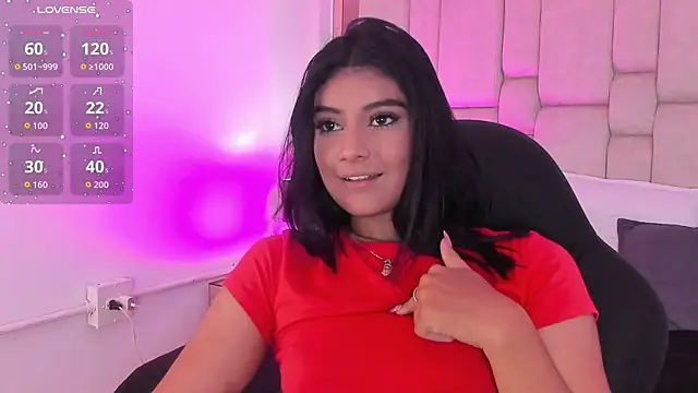 KatherineRuiz_ Adlı Modelin Canlı XXX Sohbeti