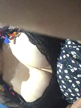 AlevNaz's Live XXX Chat