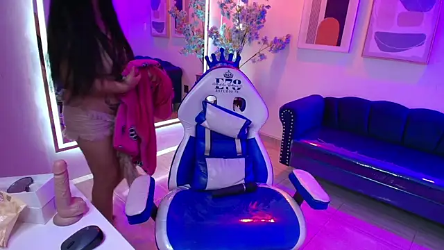 دردشة Miia__owens الجنسية المباشرة