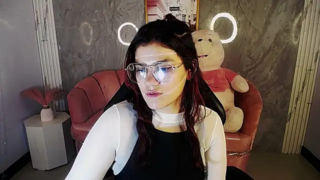 Scarlett_jhonson_ch's Live XXX Chat