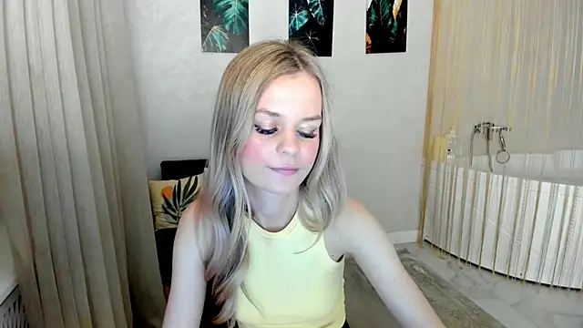 MidnighteAura Live XXX Chat