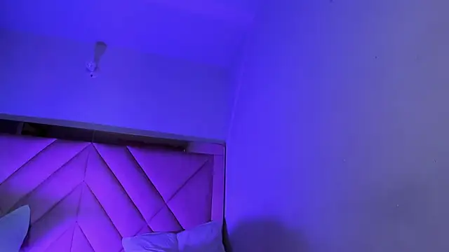 Živý XXX chat Alanah_connory