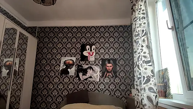 FeyAmpere's Live XXX Chat