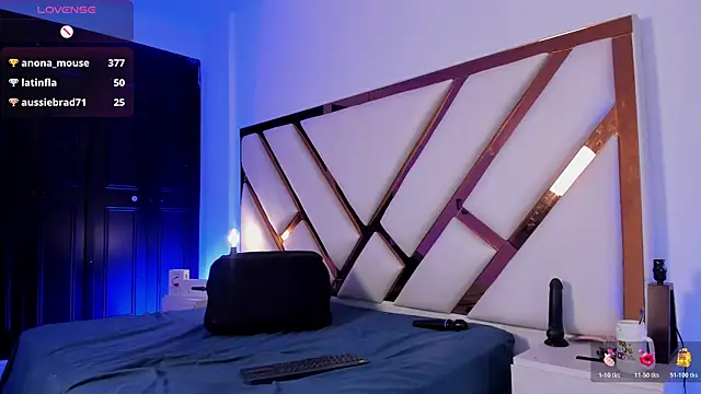 Aron_cruz – webcam-show