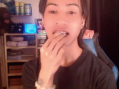 Erin_23's Live XXX Chat
