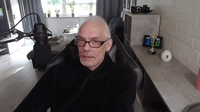 KoelnKoeln's Live XXX Chat