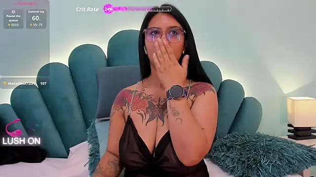 Živý XXX chat sharlott18