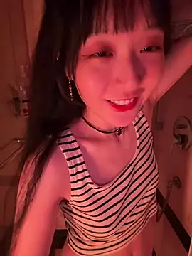 XXX chat uživo modela Etherealcat33