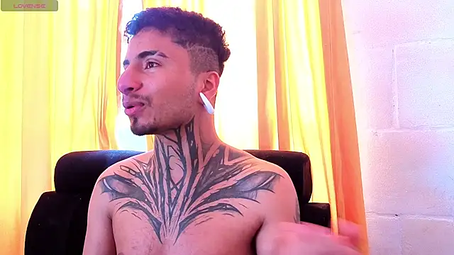 JuanCamiilo_66 Show Webcam