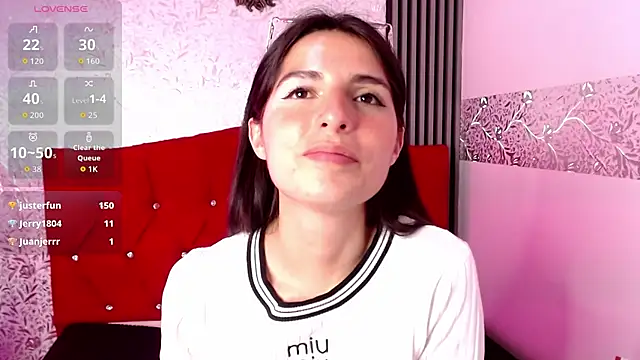 MiaVelasquez01's Live XXX Chat