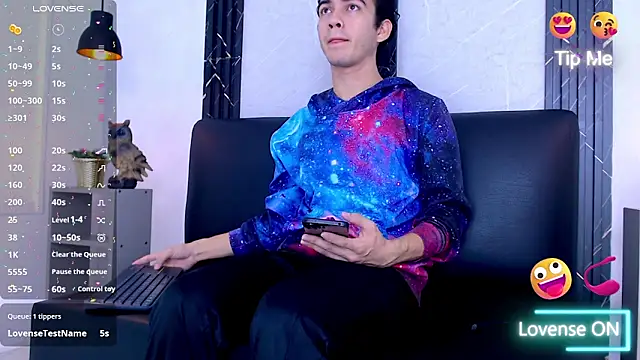 Онлайн чат XXX Feiccer_Castquer