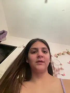 emily_cooper_t's Live XXX Chat