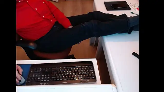 dutchpornking Chat XXX in diretta
