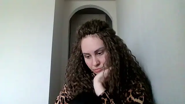 MeadowEyes' Live XXX Chat