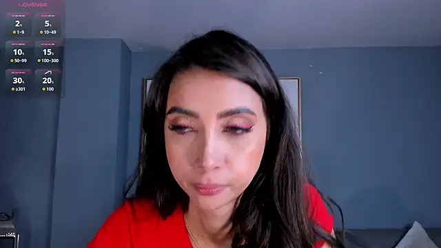 دردشة ValeriaVelvet الجنسية المباشرة