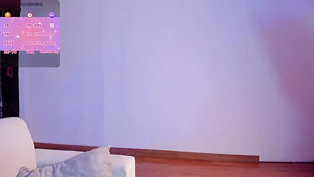 Caroline_Millerr: απευθείας συνομιλία ΧΧΧ