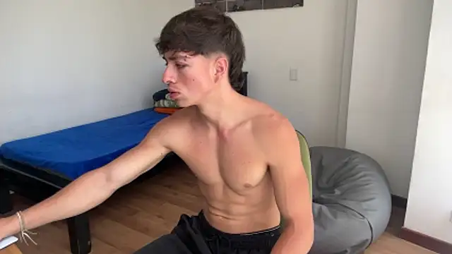 JUSTIN_JHONS' Live XXX Chat