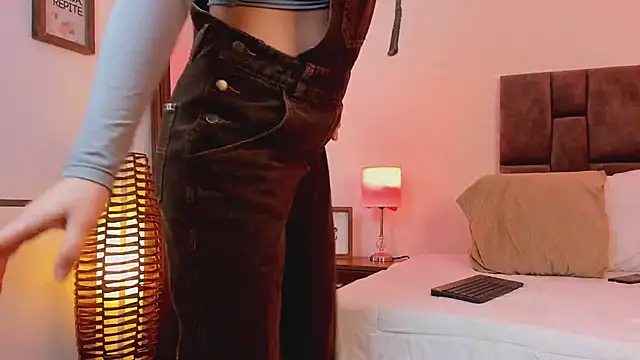 Chatroom XXX en direct de Aliccecullen