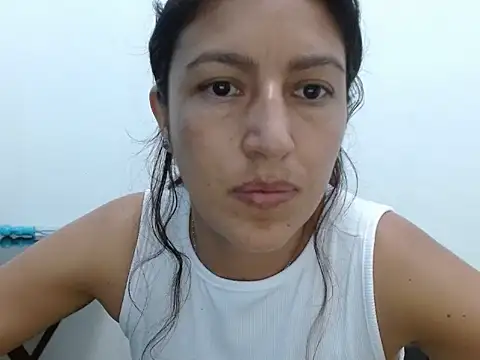 SarahFriendly's Live XXX Chat
