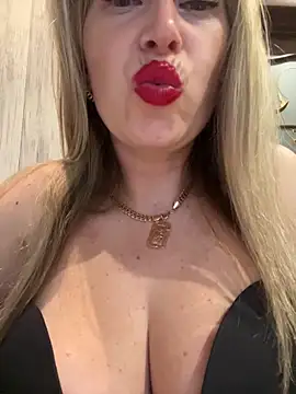 Show modela Kittenforyou na web-kameri