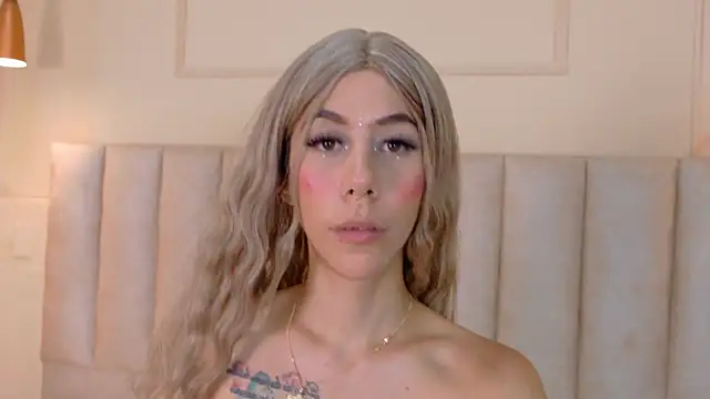 ZoeyPetit – Live XXX-chat