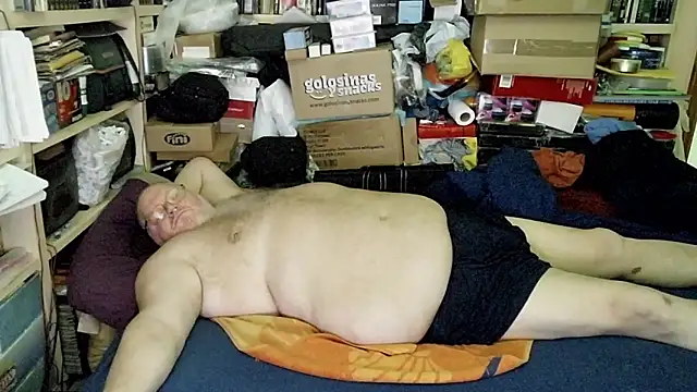 hadeszeuss2's Webcam Show