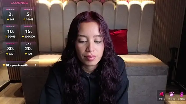 _Mia_Evans_1's Live XXX Chat