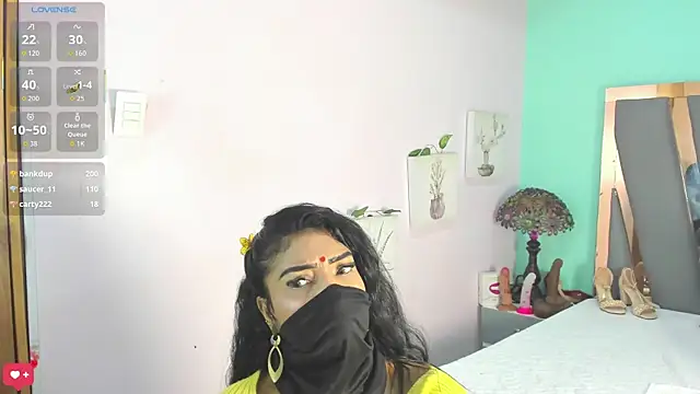 Iniya_Parul Adlı Modelin Canlı XXX Sohbeti